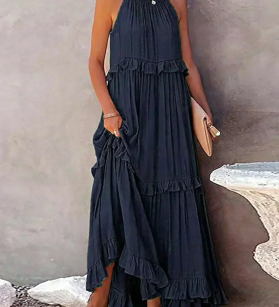 ANETA | Elegantiška be rankovių suknelė su volanais