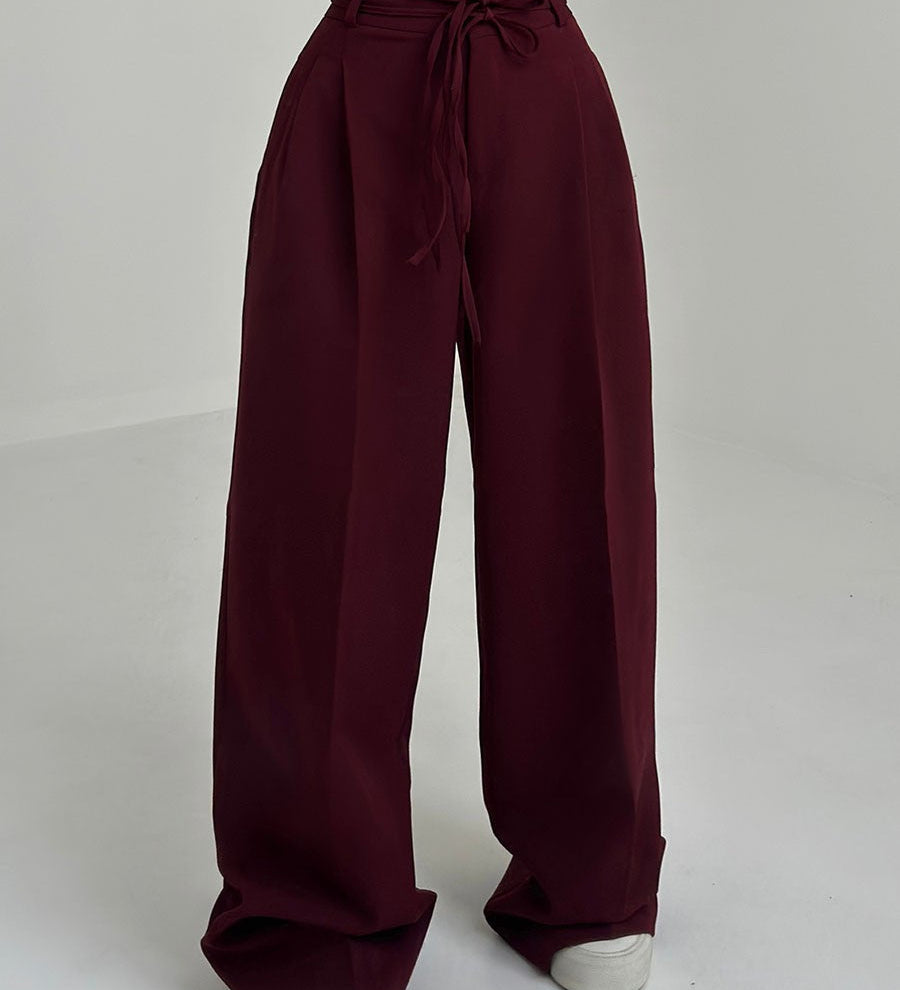 Stefania - Kelnės su aukštu liemeniu ir plačiomis kojomis