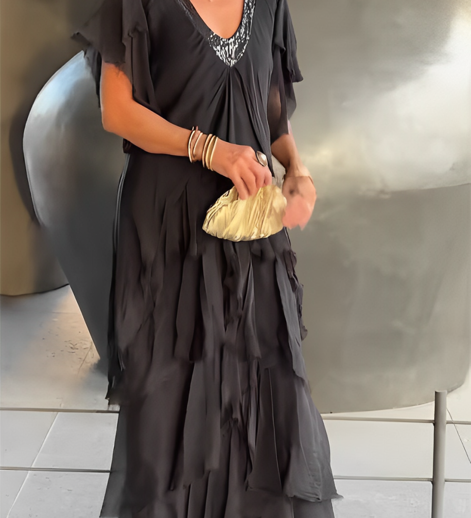 Bronislava – Lengva maksi suknelė su meniniu akcentu