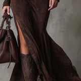 Adrianna | Ruda zomšinė maxi suknelė su diržu ir užtrauktuku