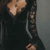 Orinthia - Aksominė mini suknelė su nėriniais