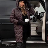 Bogna - Elegantiška pūkinė striukė su gobtuvu