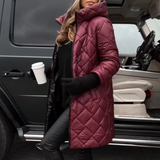 Bogna - Elegantiška pūkinė striukė su gobtuvu