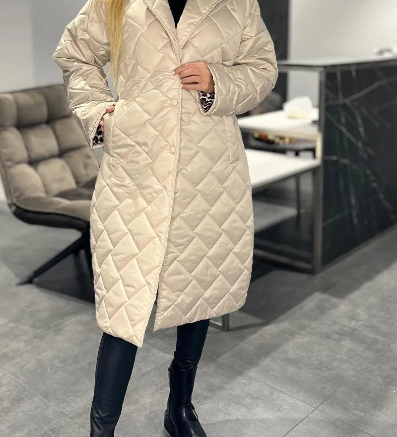 Beata - Dvipusis pūkuotas paltas su leopardiniu pamušalu