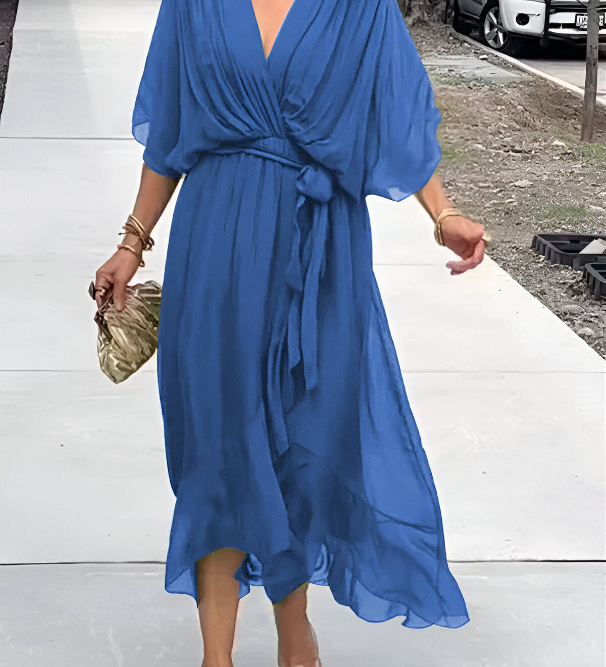 Zorina – Lengva šifono suknelė su V formos iškirpte